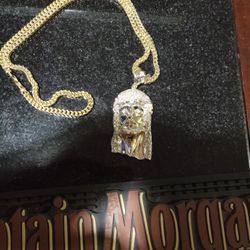 14K Gold Chain With 10K Jesus Pendant 