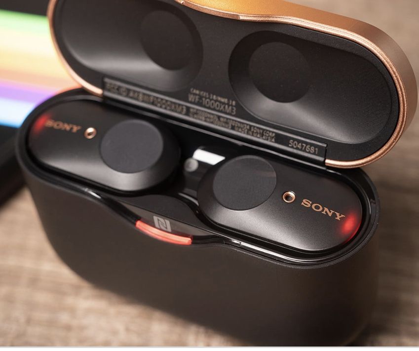 Sony Earbuds WF1000 XM3 for Sale in Framingham, MA OfferUp