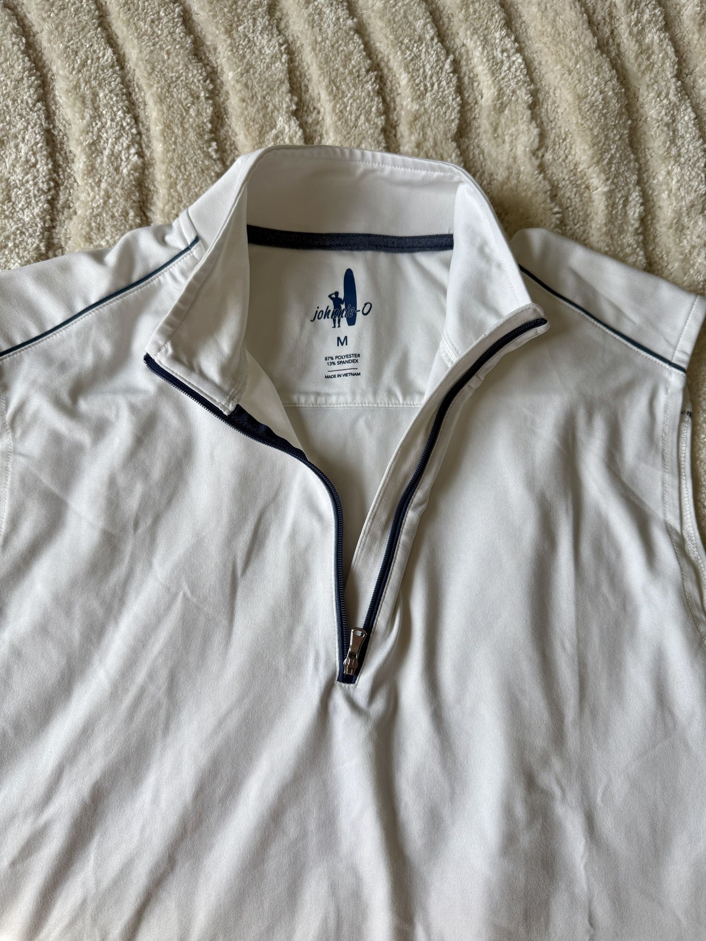 Men’s Johnnie-O 1/4 Zip Golf Vest (M)