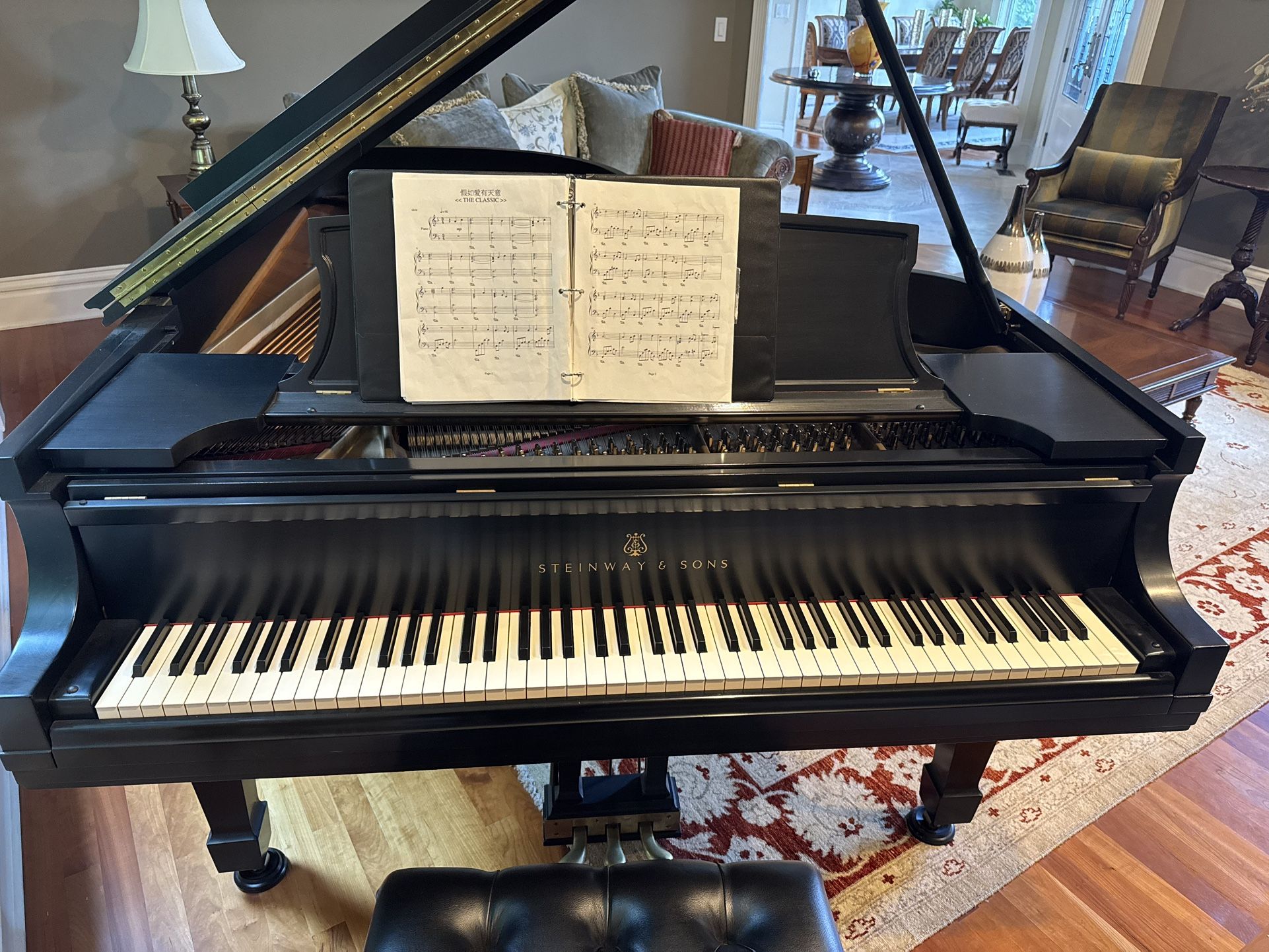 Steinway Grand B