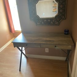 Desk/ Vanity With Mirror