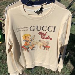Authentic Gucci OverSize Tee Mint Condition for Sale in Houston, TX -  OfferUp