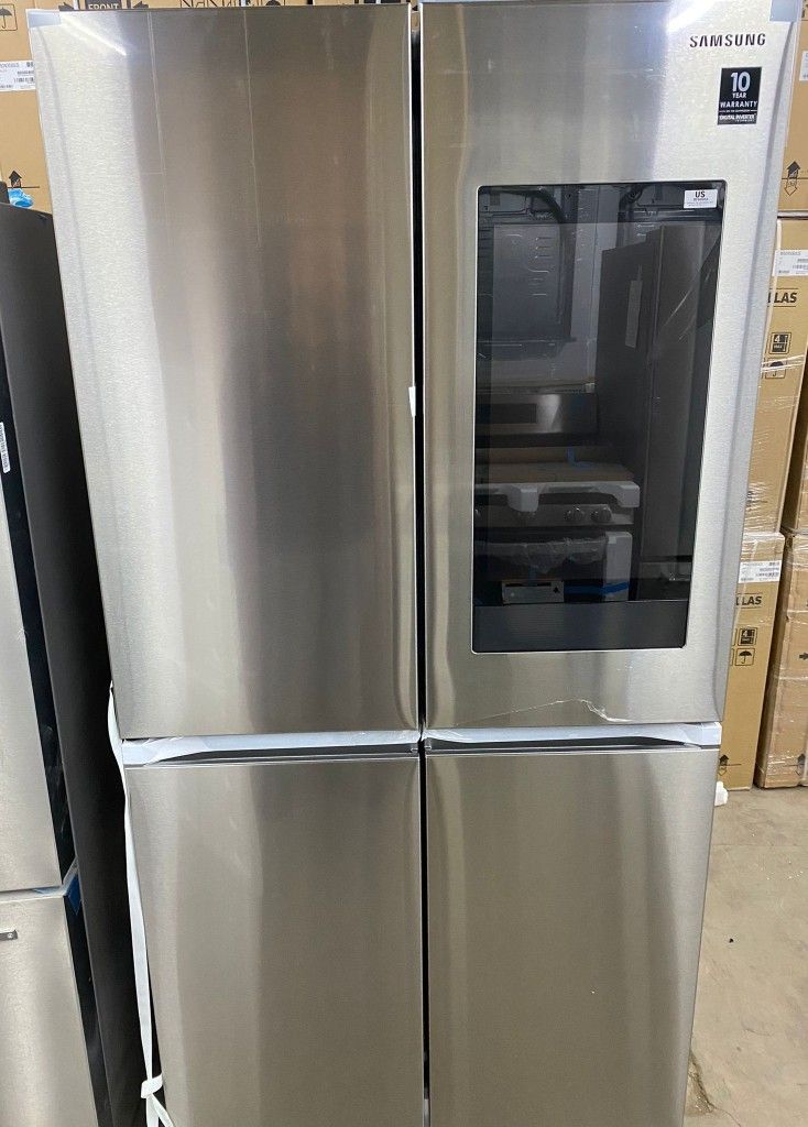 Samsung 28.6-cu ft 4-Door French Door Refrigerator with Dual Ice Maker and Door within Door (Fingerprint Resistant Stainless Steel)