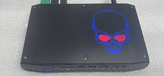 Intel NUC8i7HNK 64GB DDR 4, 1 TB