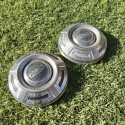Ford F250  Highboy Poverty Caps / Dentside Dogdish Caps / Bumpside Dogdish Center Caps