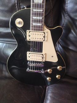 Douglas les Paul Guitar