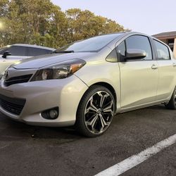 2014 Toyota Yaris