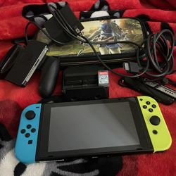 Nintendo Switch 