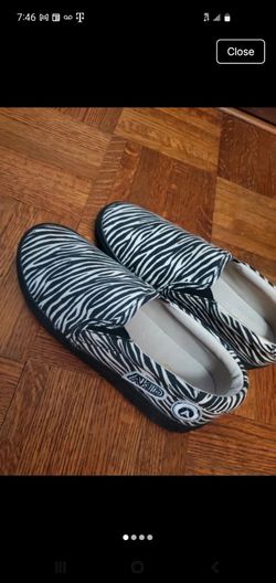 Akid shoes