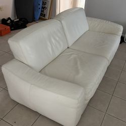 White Leather Couch Splits In 2 Barely Used Very Comfortable No Pets Perfect Condition $750 