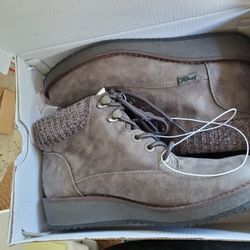 Blowfish Grey Boots, Size 8.5, New