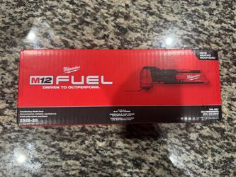 MILWAUKEE M12 FUEL 12V Lithium-Ion Cordless Oscillating Multi-Tool (Tool-Only)