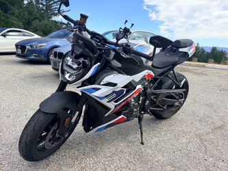 2024 bmw M1000r