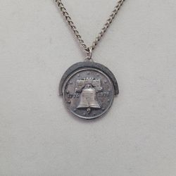 Liberty Bell Bicentennial Coin Pendant By DaVinci American Eagle 1976 Necklace