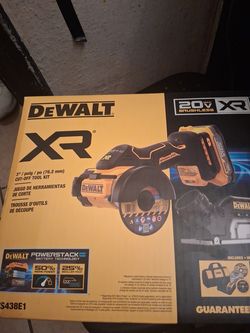 Dewalt XR CUT OFF TOOL KIT + BAG ,CHARGER, BATTERY, AND SAW BLADES