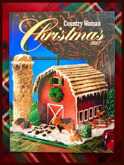 Christmas Cookbook - 1997 Vintage / Traditional Recipes / Crafts / Decor