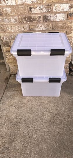 2 Plastic Storage Containers