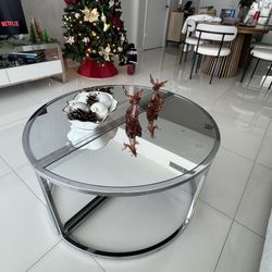 Round Coffee Table 