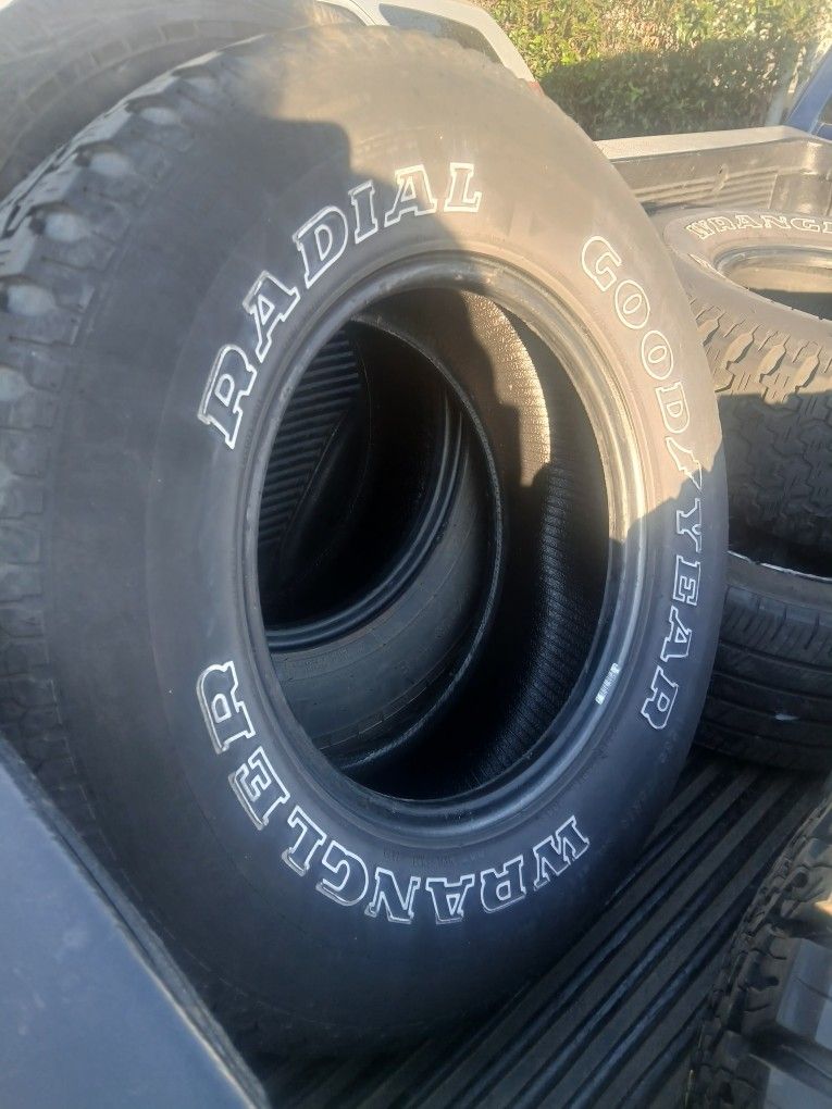235/75R15 Goodyear Wrangler Radial Tires (2)