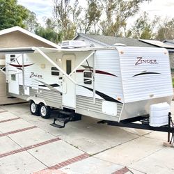 2007 Cross Roads Zinger travel trailer