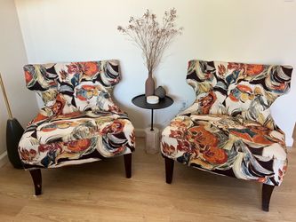 Accent Chairs