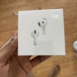 AirPods 4 Active Noise Cancellation 