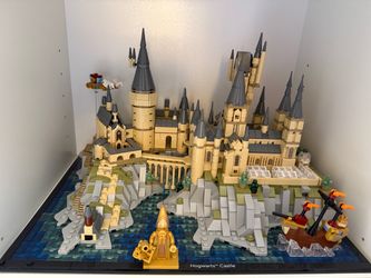 LEGO Hogwarts Castle and Grounds 76419