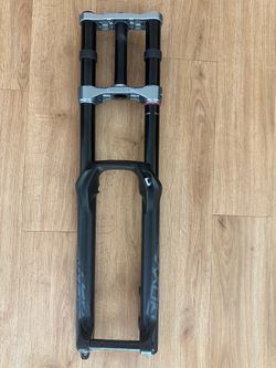 2023 rockshox boxxer select 27.5 180mm