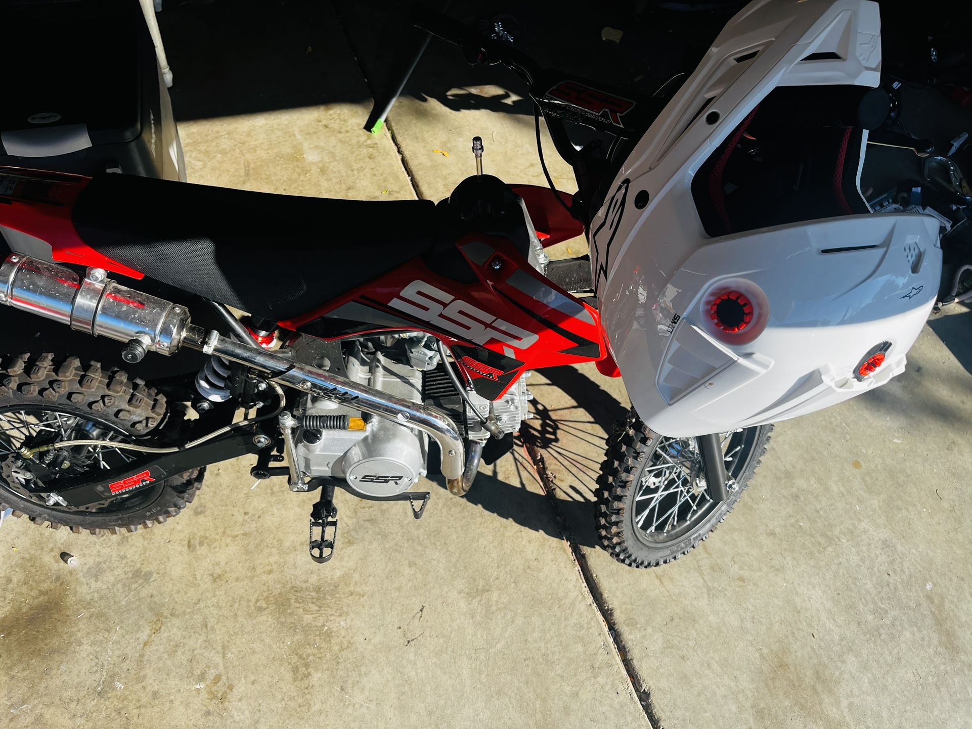 SSR 125cc Dirt Bike 