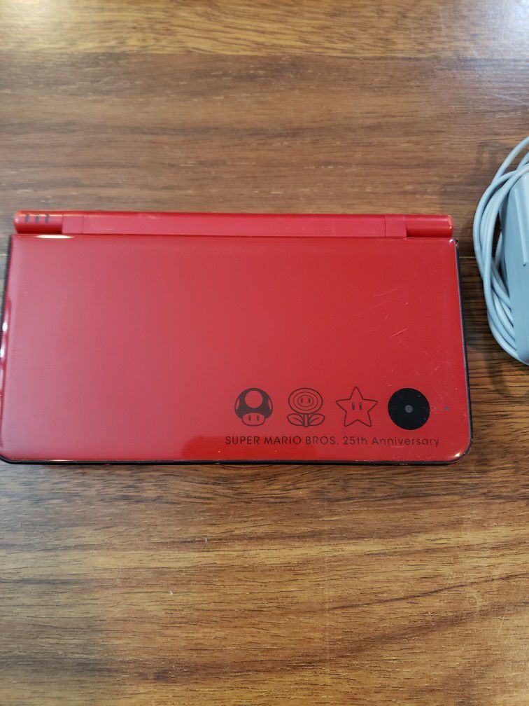Nintendo DSi XL 25th Anniversary Edition with New Bros. Handheld for Sale in Snohomish, WA OfferUp