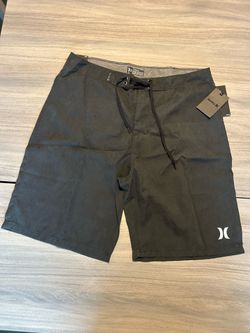 Hurley Men’s Black Shorts Size 33