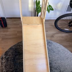 Toddle Stand Tower / Slide