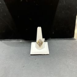 10K Women’s Cluster Ring Size 10.5 