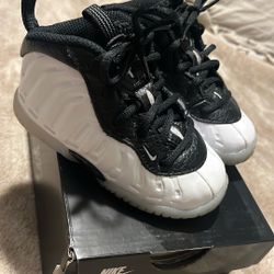 Nike Little Posite One 
