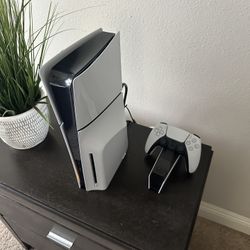 Play Station 5 Slim (Norwalk)