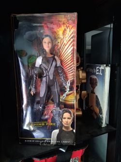 BARBIE COLLECTOR  BLACK LABEL