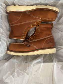 Thorogood steel toe boots 6 inch 9 1/2 wide