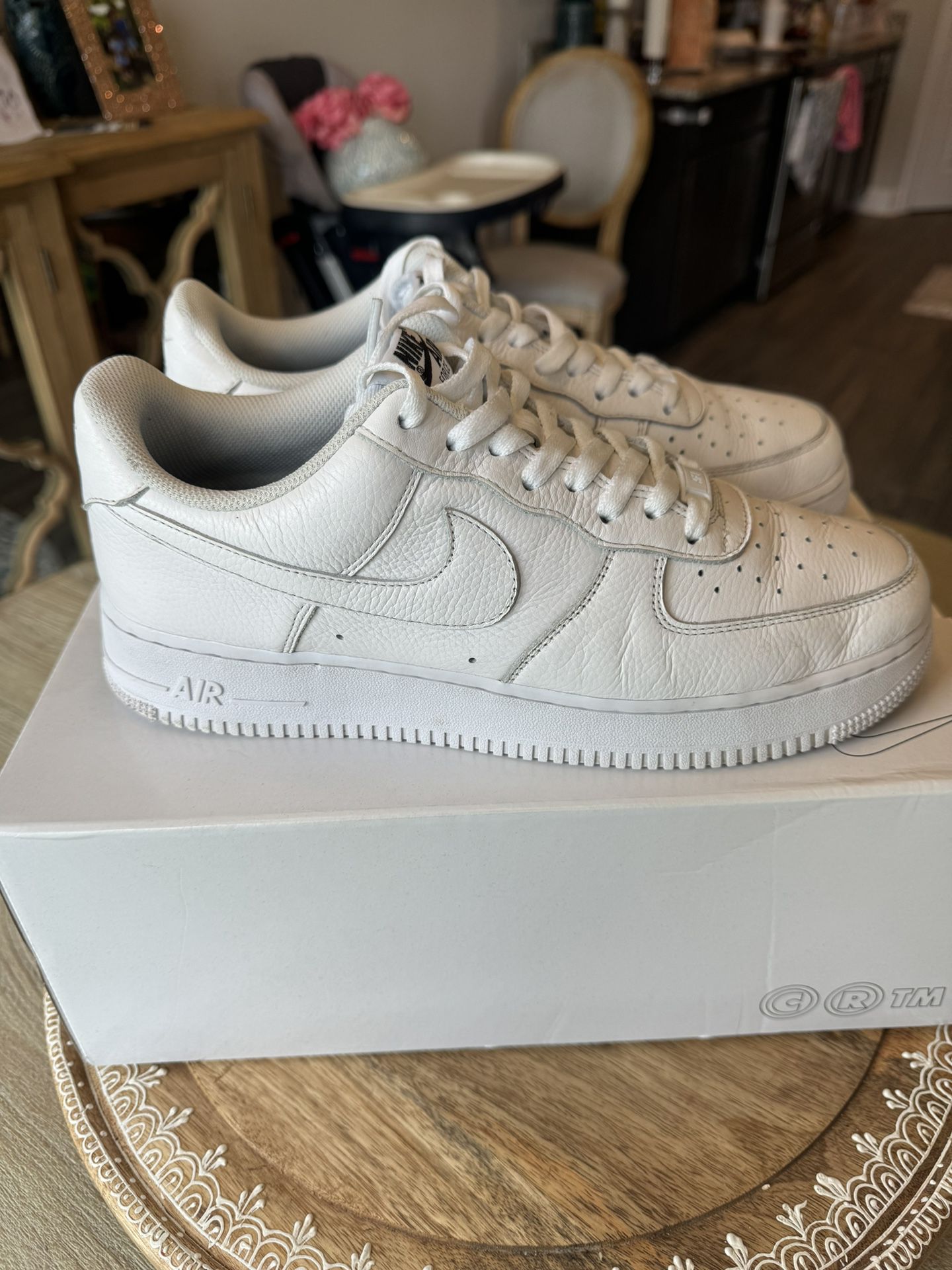 Nike Air Force 1 Low ID Triple White Premium Leather Men Size 10.5 DN4162-991