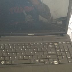 Broken Toshiba Laptop  25$