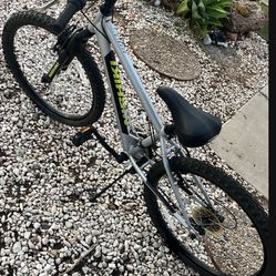 Nishiki Pueblo 24 mountain bike youth