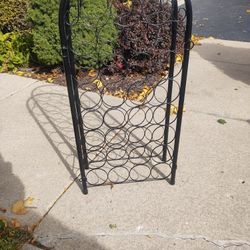 33 Bottle Wine Metal Wine Rack 