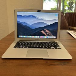 MacBook Air (13-inch, early 2015) 