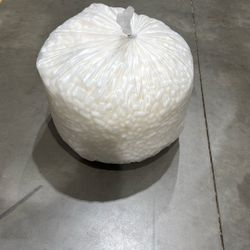 Polystyrene Peanuts, Free