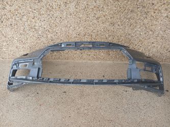 2020-25 Toyota Corolla Front Bumper SE