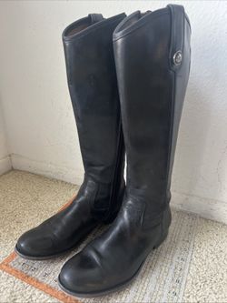 Frye Women’s Black Leather Riding Boots Side ZipUp. Size 7.5B.  (RN(contact info removed)-BLK)
