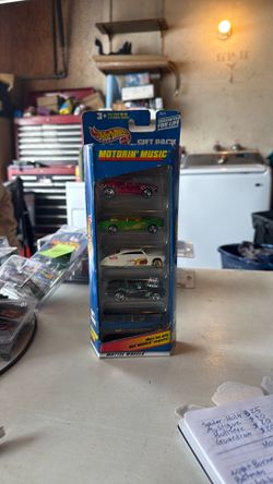 Hot wheels motorin’ music