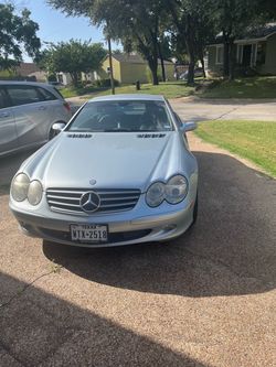 Mercedes-Benz SL-Class Silver Coupe 500