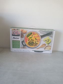 PARINI 9" CAST IRON ROUND PAN, NIB