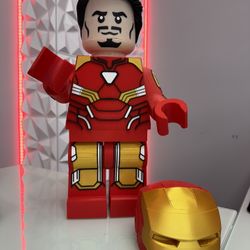 Large Iron Man LEGO-Style Figure w/ Removable Helmet – Display Piece