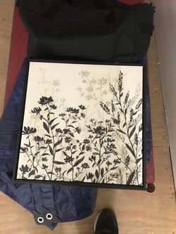 Wall decor x 2 avail